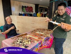 Ukiran Mandau Lidang dari Sekolaq Joleq Pikat Pengunjung PEDA XI di Taman Budaya Sendawar